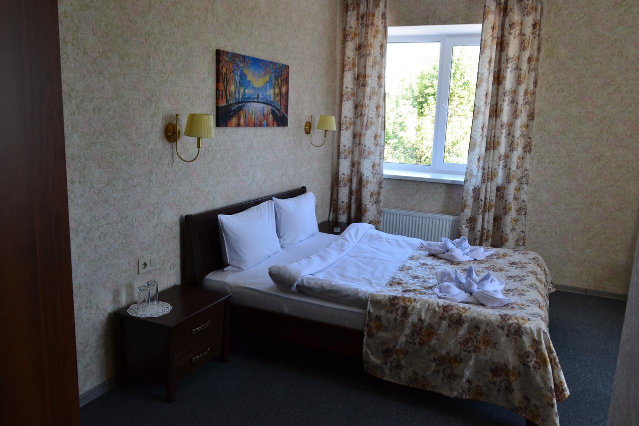 Hotel Три Сімки Výshgorod Exterior foto